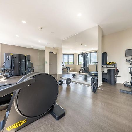 Luxury One Bedroom Serviced Apartment In The Heart Of Bedford Exterior foto